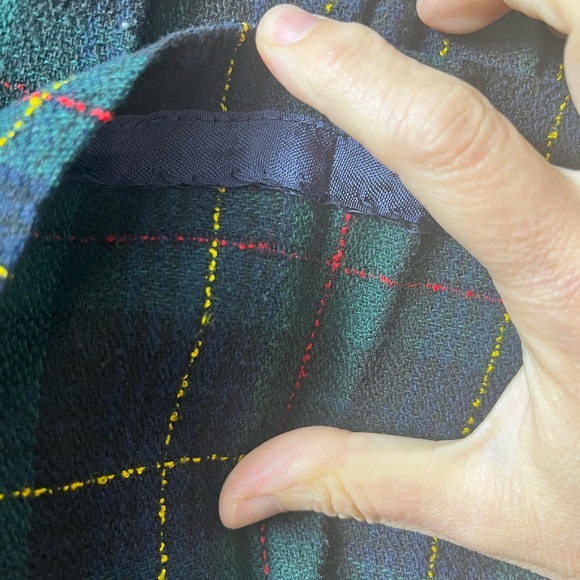 Vintage Wool Blend Pleated Green Scottish Tartan Plaid Skirt 6P Dark Academia - Picture 6 of 11